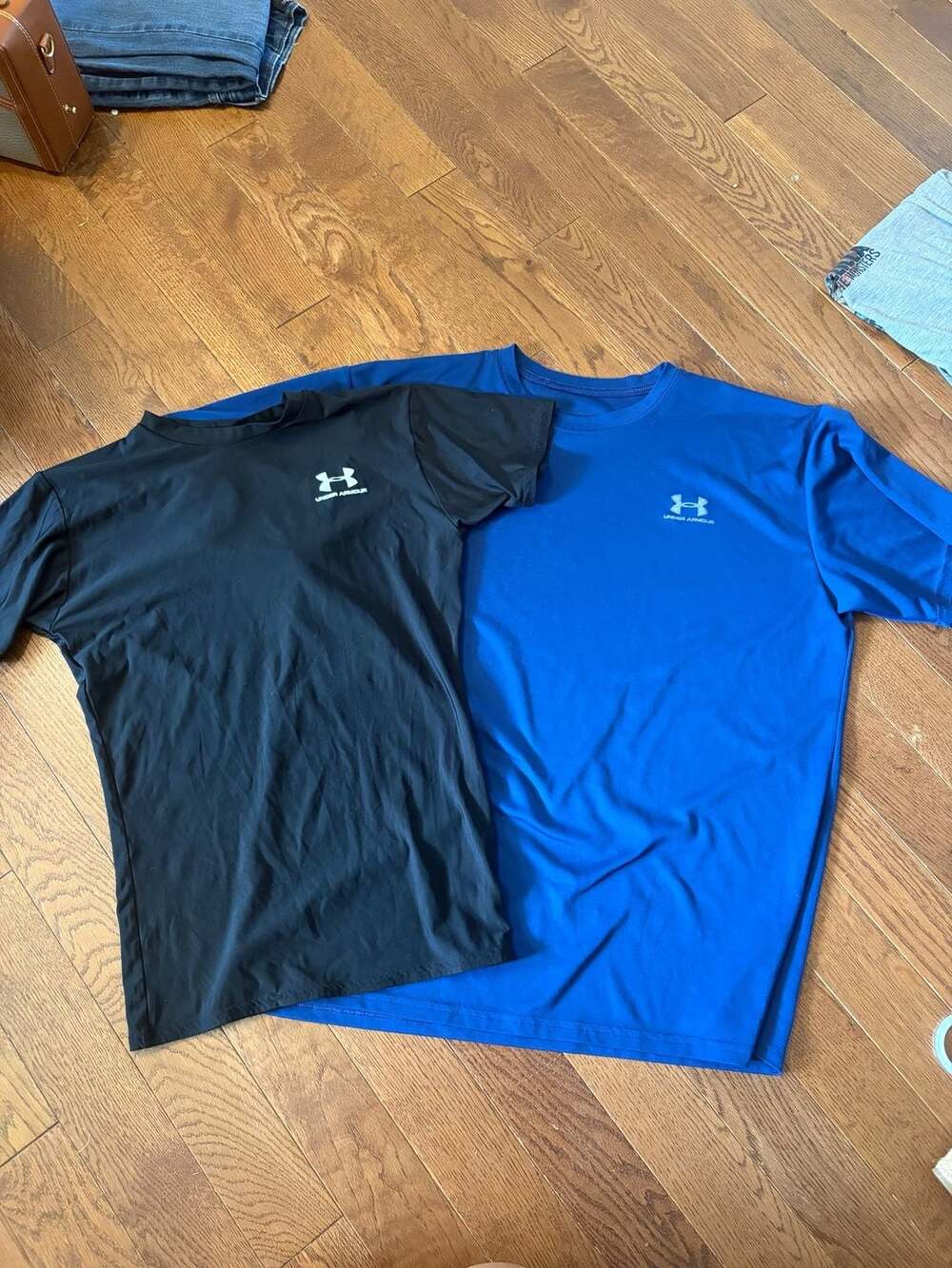 Under Armour HeatGear Short-Sleeve Athletic T-Shirt Lot of 2